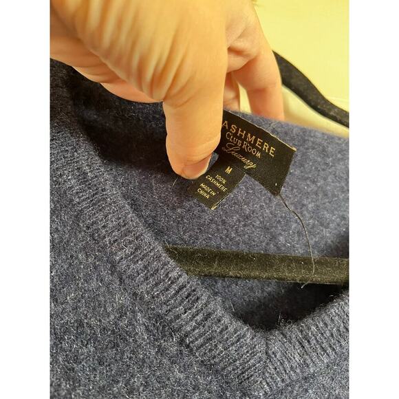 Cashmere Club Room Luxury Blue Pullover 100% Cashmere Sweater Womens Medium - Picture 6 of 7
